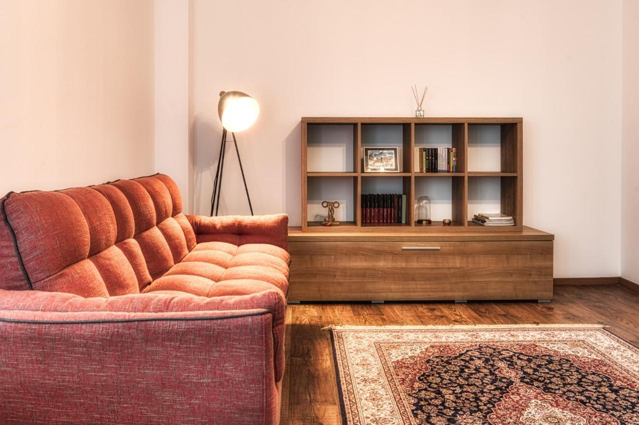בראשוב Nature Apartment - Minutes Away From The Old Town And Afi Mall מראה חיצוני תמונה